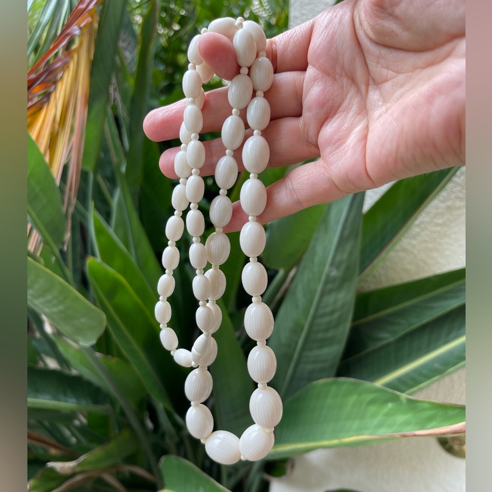 French ivorine celluloid graduated oval bead necklace
